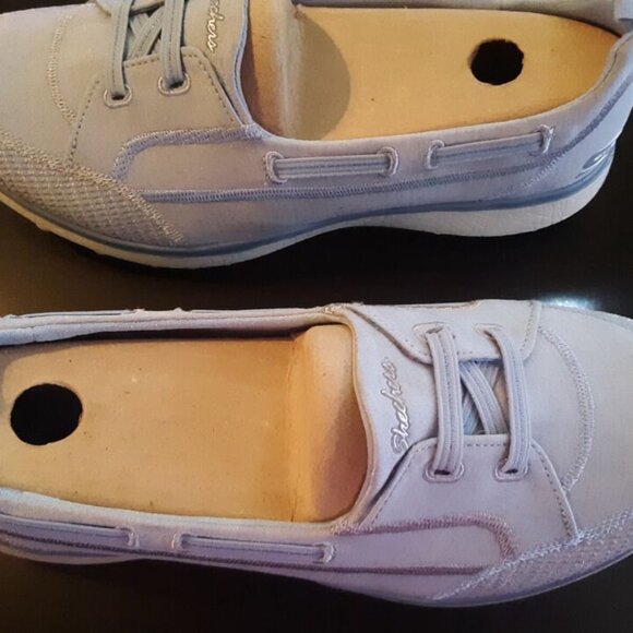 Skechers memory foam for women - Picture 2 of 3